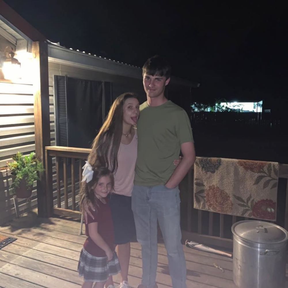 Meet your Posher, Madyson